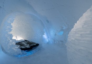 Hotel IceHotel1